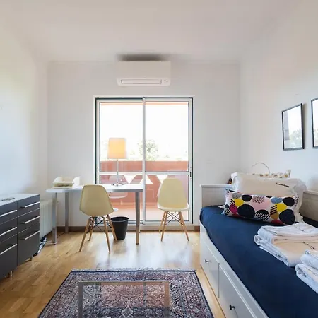 Apartment Flh Balcony With Pool Cascais